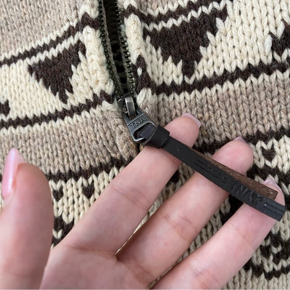 TNA | Vintage wool cowichan zip up cardigan - Picture 4 of 8